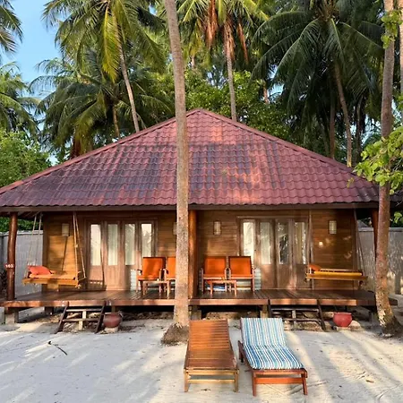 Medhufushi Island Resort-2